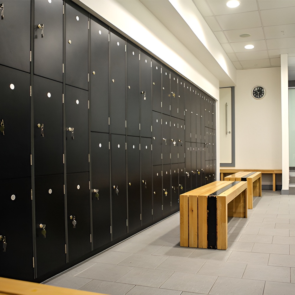 Locker Room and Change Rooms